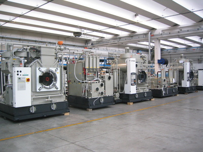 廈門(mén)薩德機(jī)械設(shè)備-供應(yīng)進(jìn)口折疊機(jī) 五折折疊機(jī)優(yōu)惠價(jià) 找廈門(mén)薩德機(jī)械設(shè)備生產(chǎn)廠家